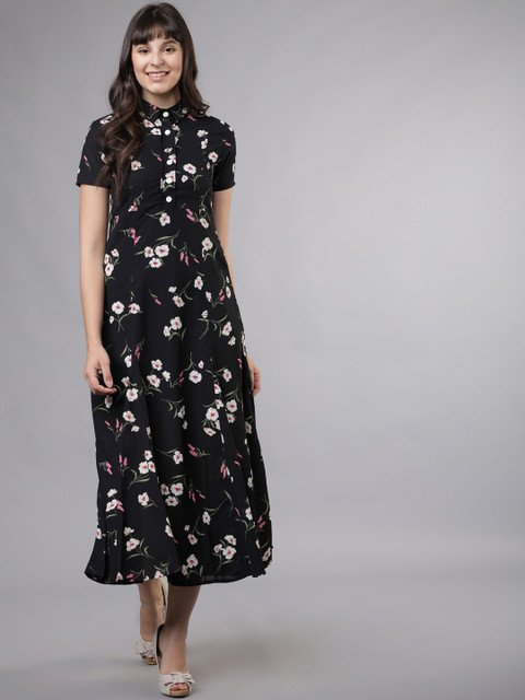 

Tokyo Talkies Women Black Printed Shirt Dress