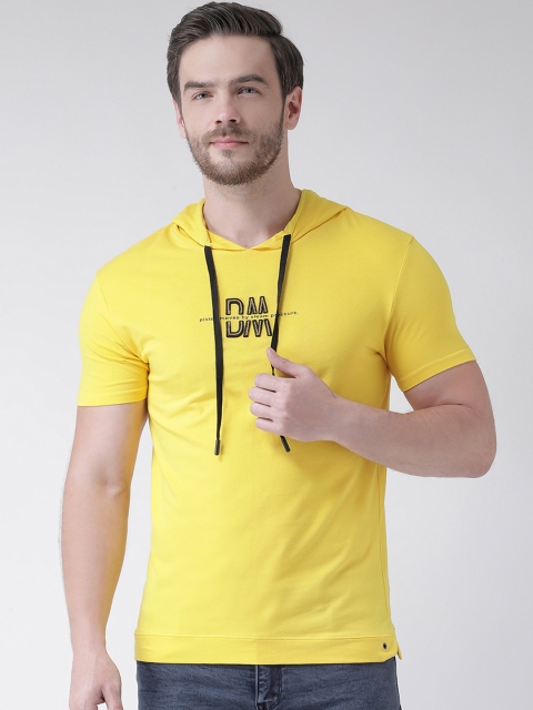 

Rex Straut Jeans Men Yellow Slim Fit Solid Hood T-shirt
