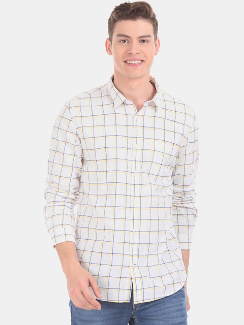 

Ruggers Men White Regular Fit Checked Casual Shirt