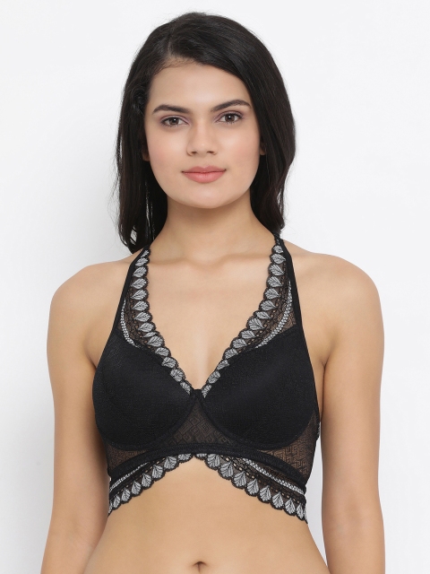 

Clovia Black Lace Non-Wired Lightly Padded Bralette Bra BR2043P13