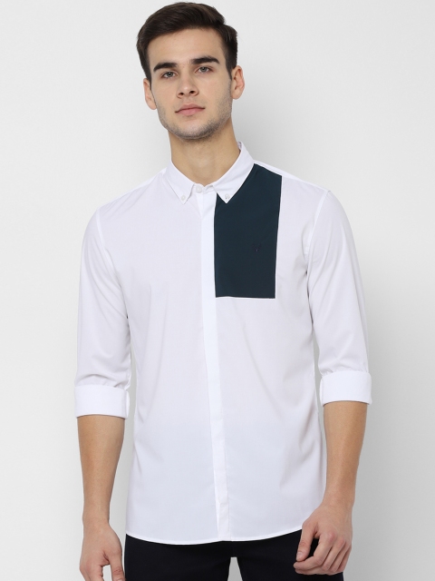 

Solly Jeans Co. Men White & Navy Blue Slim Fit Colourblocked Casual Shirt