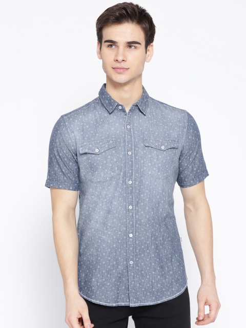

LA LOFT Men Blue & Off-White Regular Fit Printed Casual Shirt
