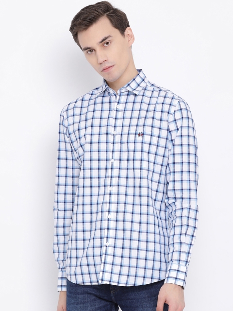 

Crimsoune Club Men White & Blue Slim Fit Checked Casual Shirt