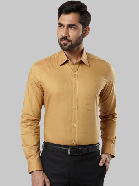 

Raymond Men Brown Regular Fit Solid Formal Shirt