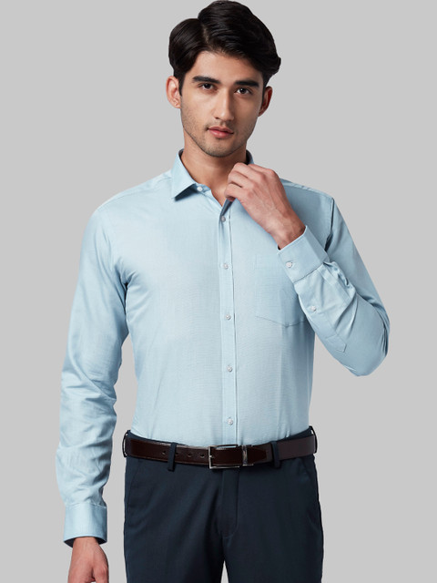 

Park Avenue Men Blue Slim Fit Solid Formal Shirt