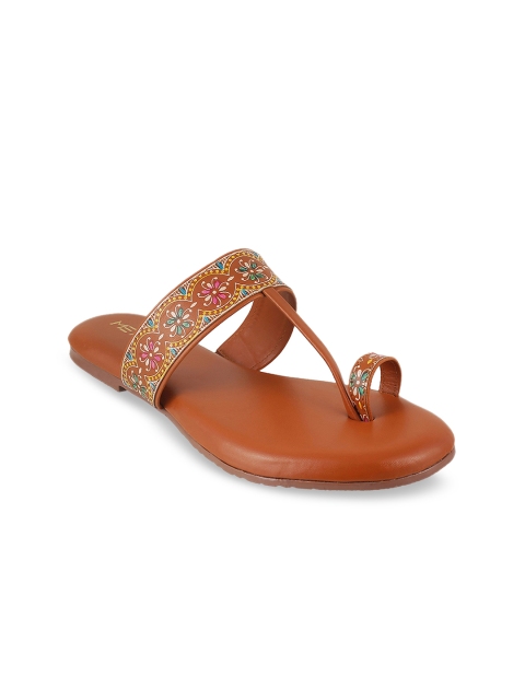 

Metro Women Tan Brown Printed One Toe Flats