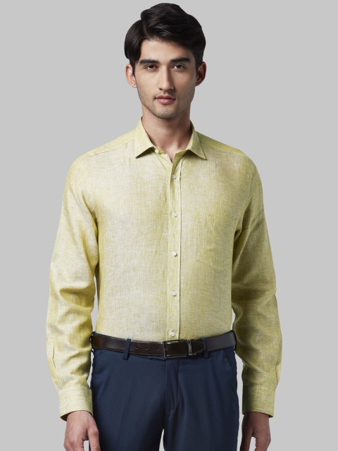 

Park Avenue Men Green Regular Fit Solid Formal Linen Shirt