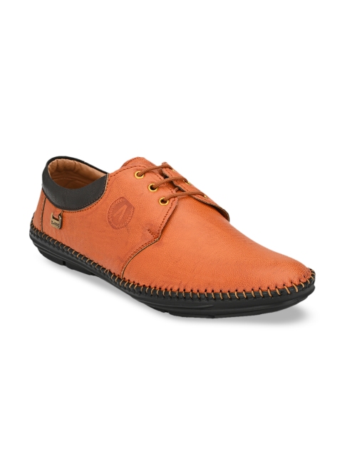 

AfroJack Men Tan Brown Sneakers