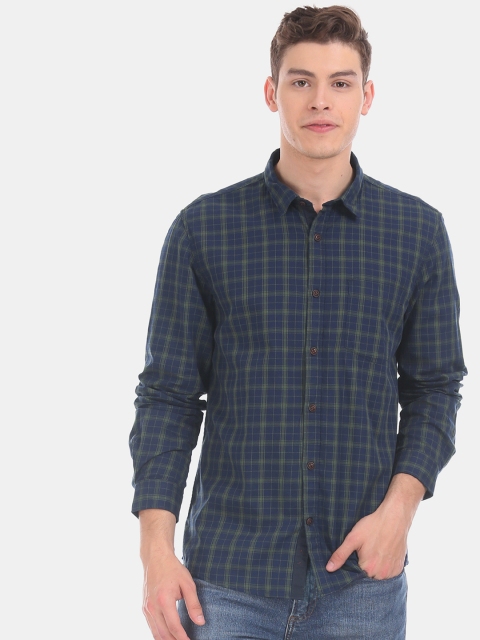 

Ruggers Men Navy Blue & Green Regular Fit Checked Casual Shirt