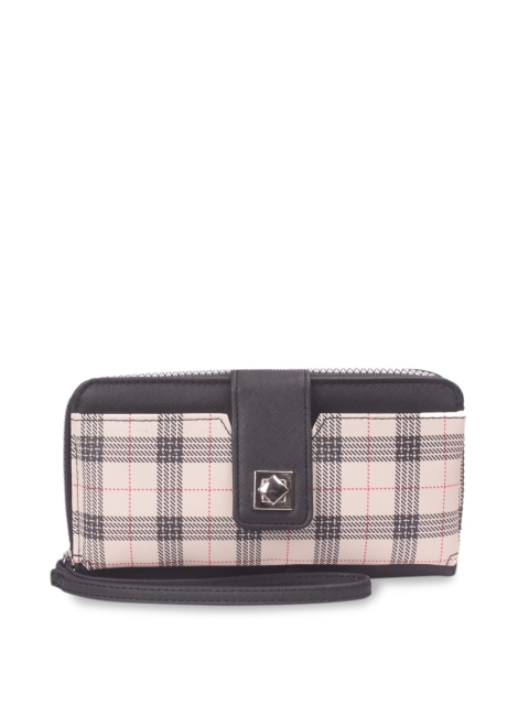 

Bagkok Women Black & Beige Checked Zip Around Wallet
