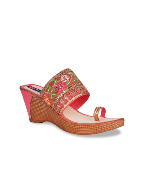 

MSC Women Red & Gold-Toned Woven Design Heels