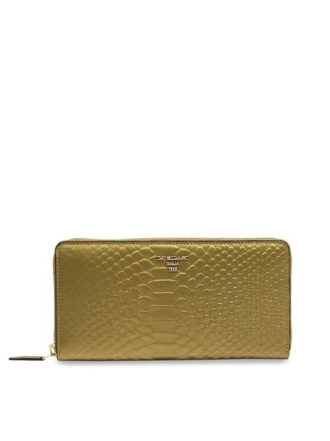 

Da Milano Women Green Textured Zip Around Wallet