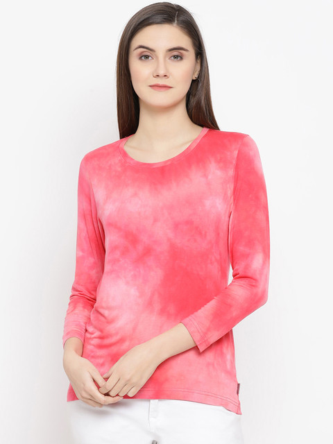 

Crimsoune Club Women Pink & Off White Dyed Slim Fit Round Neck T-shirt