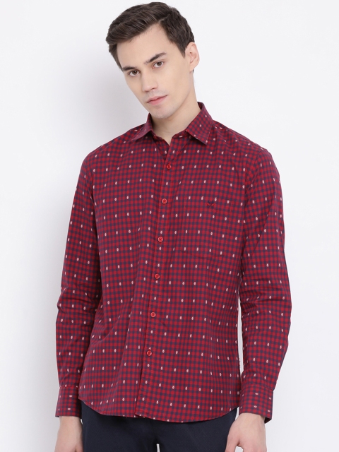 

Crimsoune Club Men Red & Blue Slim Fit Checked Casual Shirt