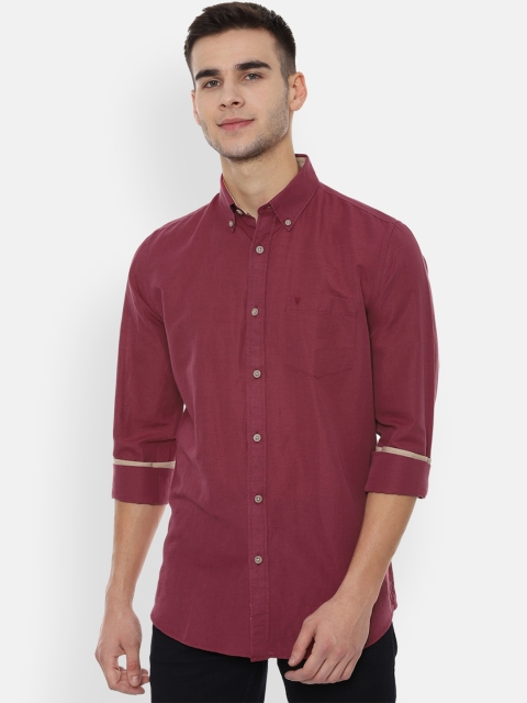 

Van Heusen Sport Men Maroon Slim Fit Solid Casual Shirt