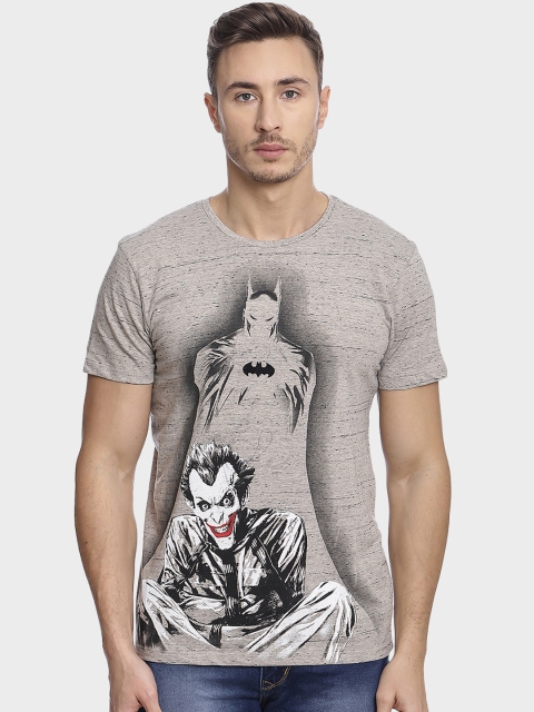 

Free Authority Men Beige Batman Printed T-shirt