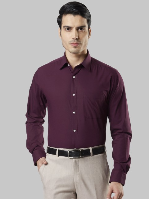 

Raymond Men Maroon Slim Fit Solid Formal Shirt