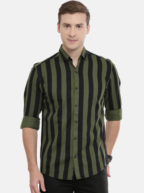

CINOCCI Men Olive Green & Black Slim Fit Striped Casual Shirt