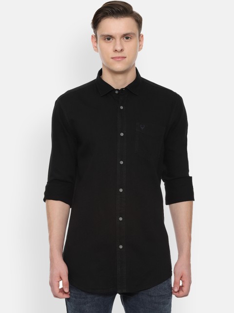 

Solly Jeans Co. Men Black Regular Fit Solid Casual Shirt