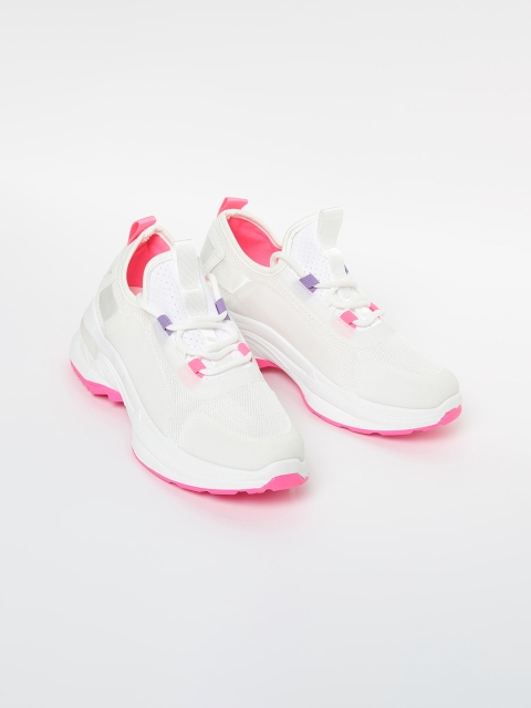 

Ginger by Lifestyle Women White & Pink Sneakers