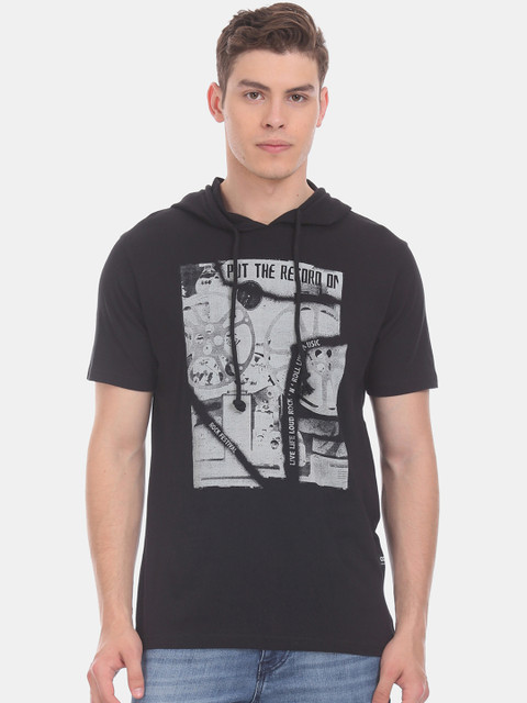 

Colt Men Black Printed Hood Pure Cotton T-shirt