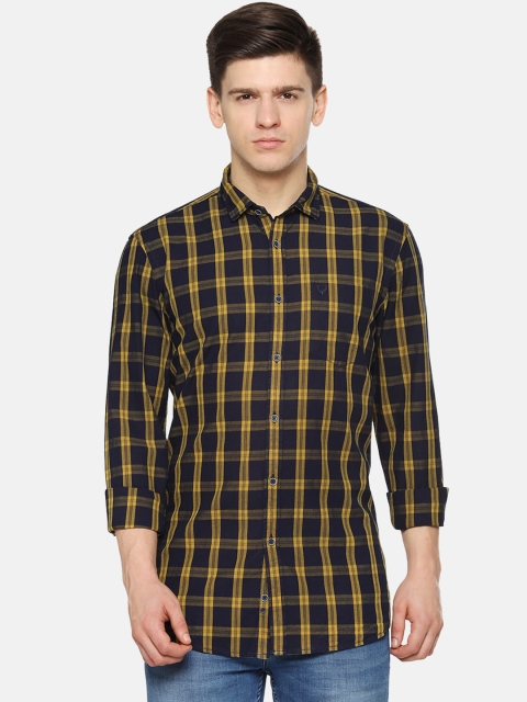 

Solly Jeans Co. Men Navy Blue Regular Fit Checked Casual Shirt