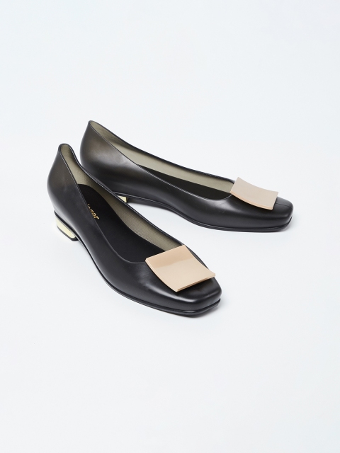 

Ginger by Lifestyle Women Black Solid Pumps