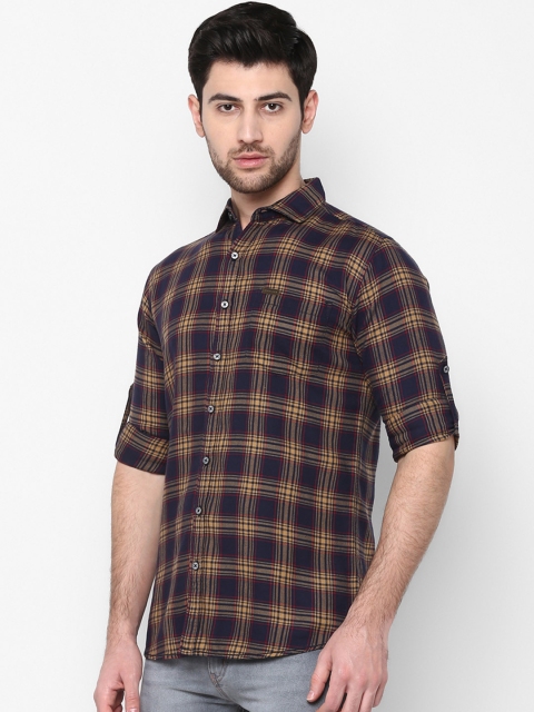 

Urbano Fashion Men Navy Blue & Beige Slim Fit Checked Casual Shirt