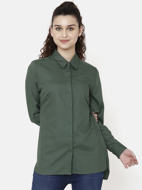 

Double Two Women Green Standard Regular Fit Solid Casual Shirt