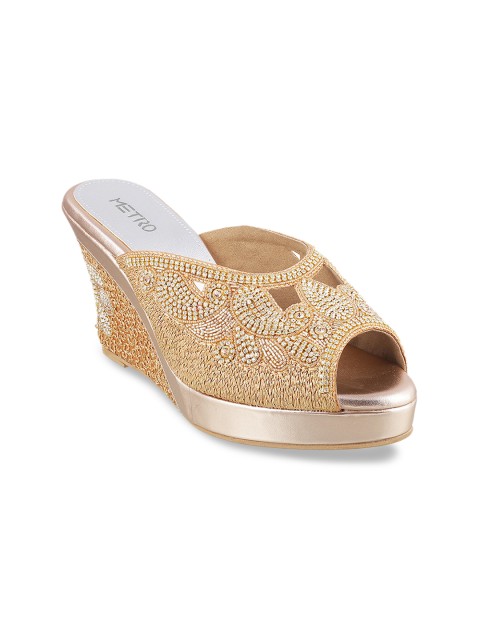 

Metro Women Gold-Toned Embellished Peep Toes
