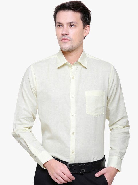

Southbay Men Yellow Smart Tailored Fit Solid Formal Shirt