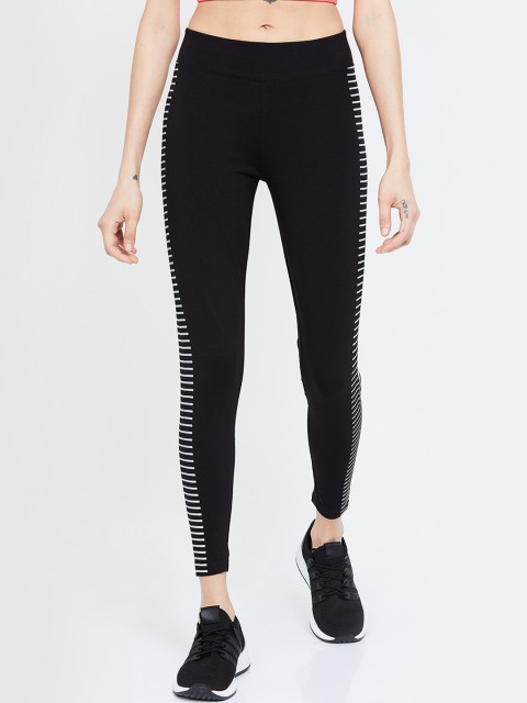 

Kappa Women Black & White Solid Tights