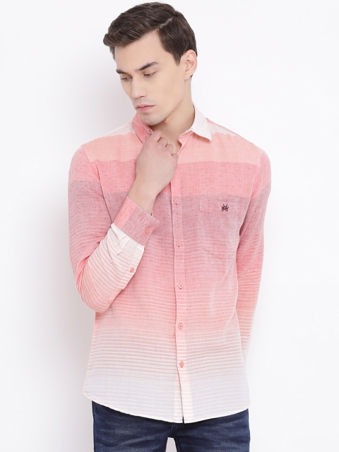 

Crimsoune Club Men Peach-Coloured Standard Slim Fit Self Design Casual Shirt