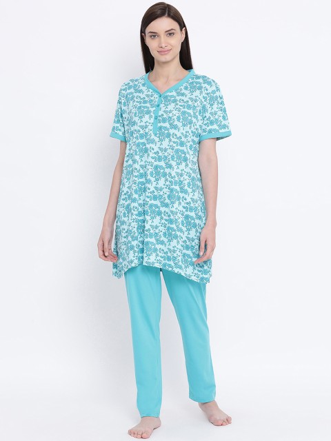 

Kanvin Women Turquoise Blue Printed Night suit
