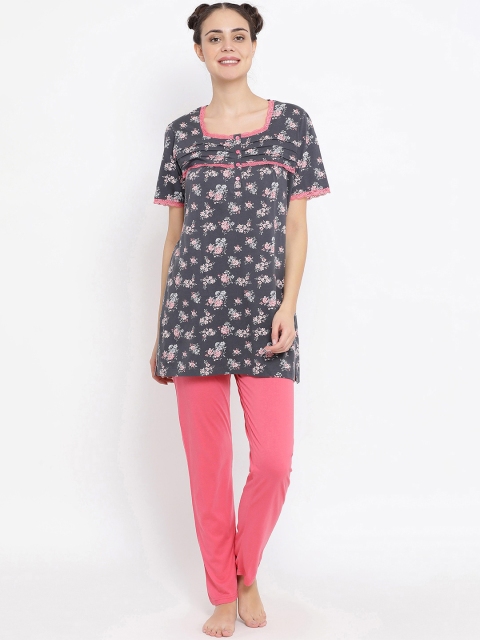 

Kanvin Women Grey & Pink Printed Night Suit