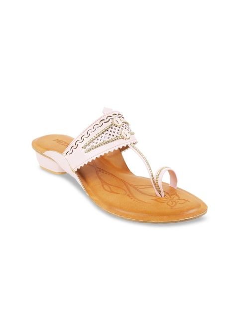 

Metro Women Pink Textured Heels