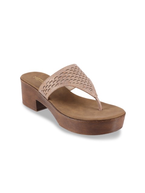

Metro Women Beige Textured Heels