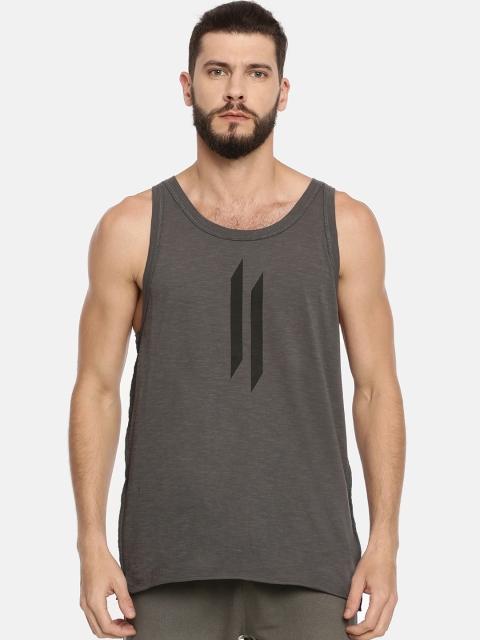 

ATTIITUDE Men Charcoal Grey Solid Scoop Neck T-shirt
