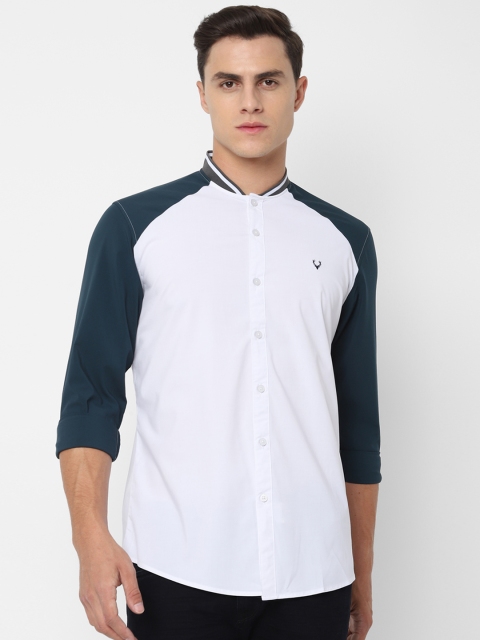 

Allen Solly Sport Men White Blue Regular Fit Colourblocked Casual Shirt