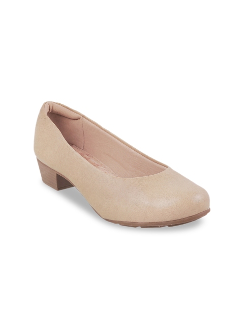 

Metro Women Beige Solid Pumps