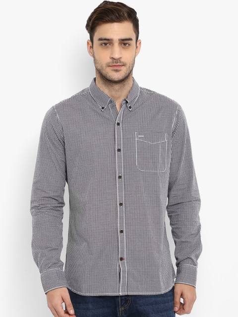 

KVL Men Navy Blue & White Slim Fit Checked Casual Shirt