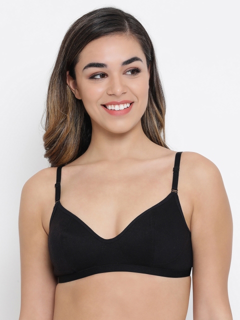 

Clovia Black Solid Non-Wired Non Padded Everyday Bra BR2011P1332B