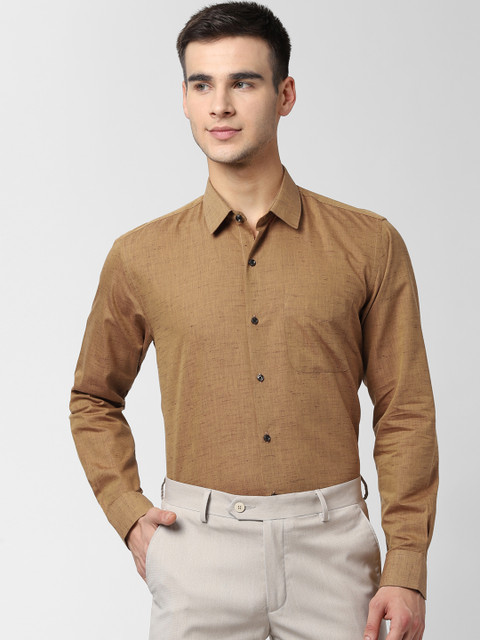 

Peter England Men Khaki Regular Fit Solid Formal Shirt