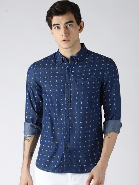 

Blue Saint Men Blue & White Slim Fit Printed Casual Shirt