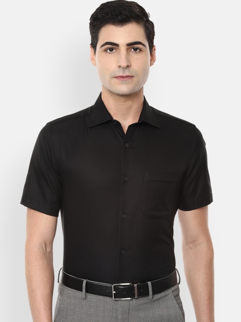 

Louis Philippe Men Black Regular Fit Solid Formal Shirt