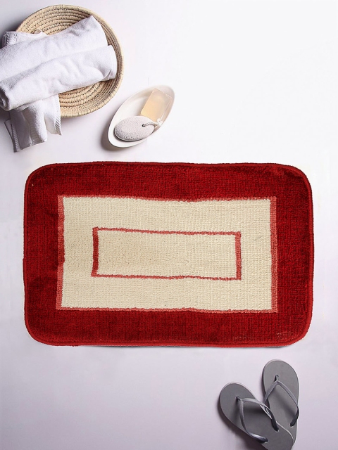 

ROMEE Red & Beige Colourblocked Rectangular Microfiber Bath Rug