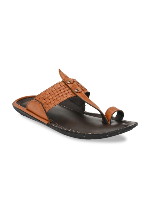 

SHENCES Men Tan Brown Solid Comfort Sandals