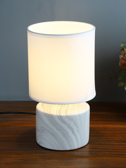 

House Of Accessories White Solid Contemporary Beside Table Top Lamp with Shade