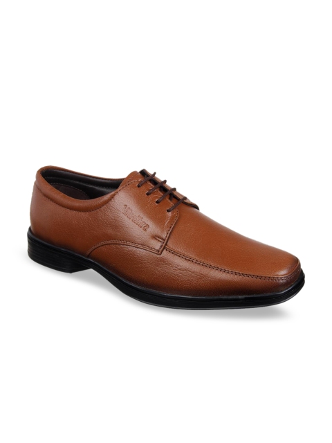 

Vardhra Men Tan Brown Formal Derbys