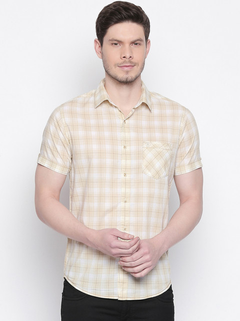 

Mufti Men White & Beige Slim Fit Checked Casual Shirt